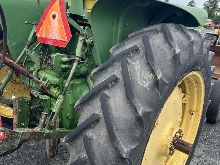 1968-john-deere-2010-image-4