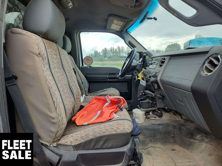 2016-ford-f550-image-15