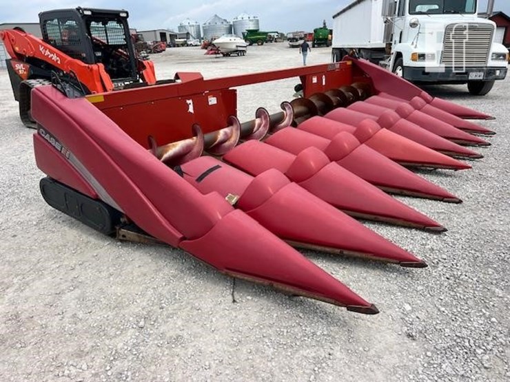 2010-case-ih-3208-image-6