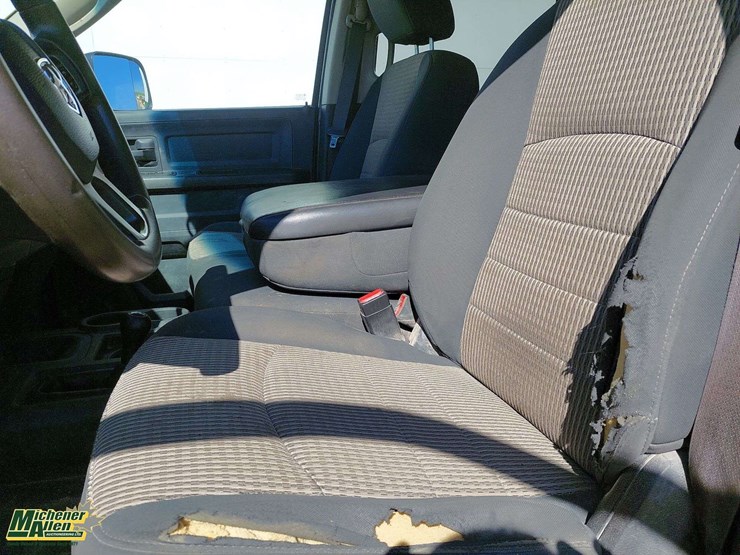 2012-ram-2500-st-image-10