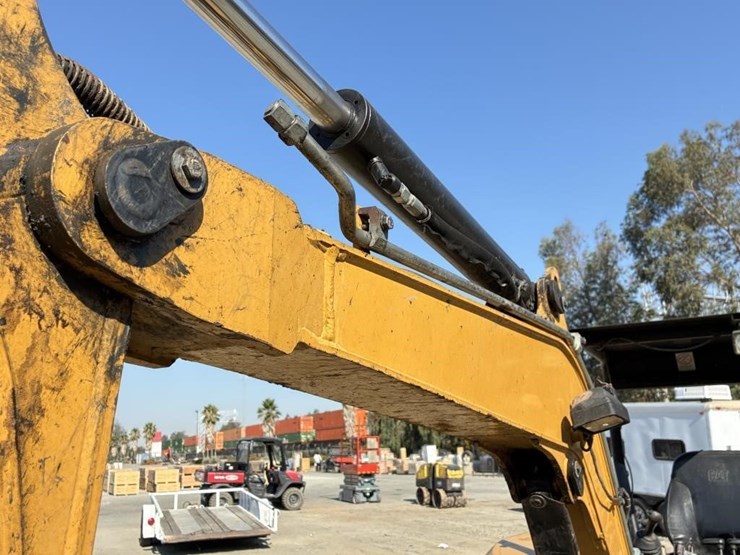 2014-caterpillar-304e2-cr-image-8