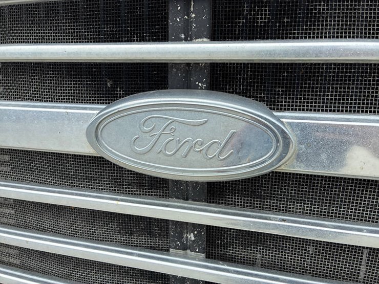 1992-ford-l-image-15