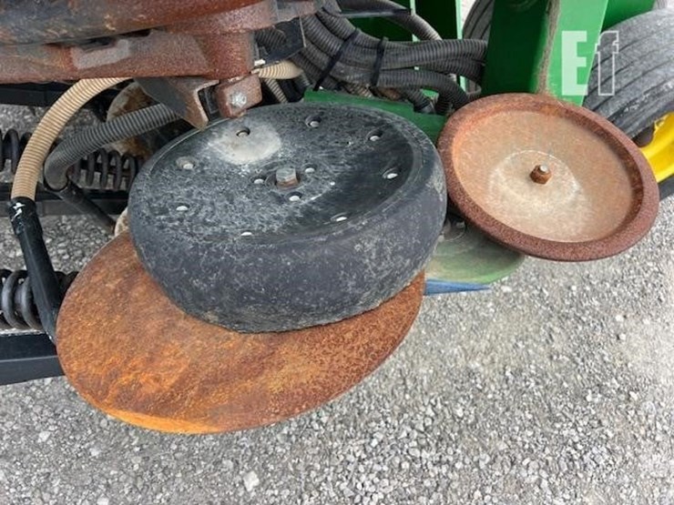 2018-john-deere-1990ccs-image-23