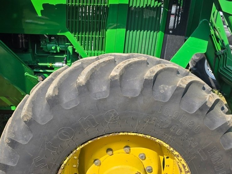 john-deere-7810-image-12