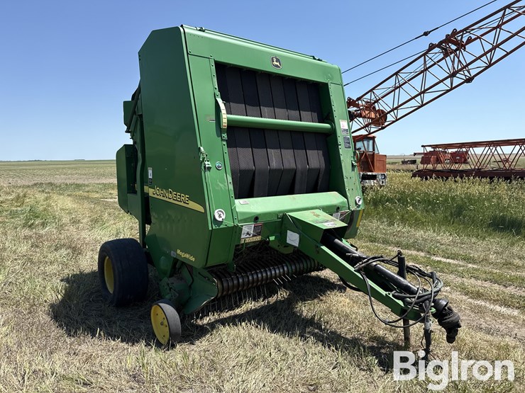 2005-john-deere-567-image-3