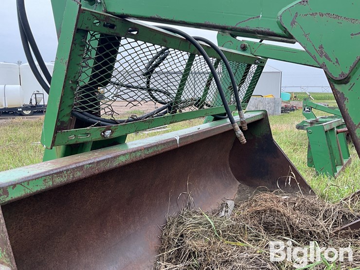 john-deere-640-image-13