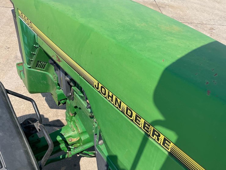 john-deere-8400-image-51