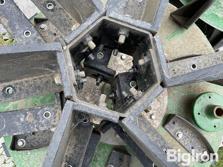 john-deere-6-image-10
