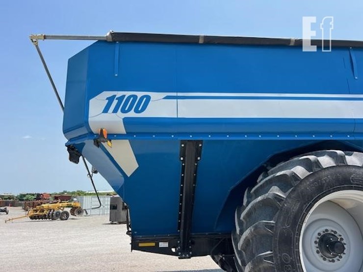 2014-kinze-1100-image-28