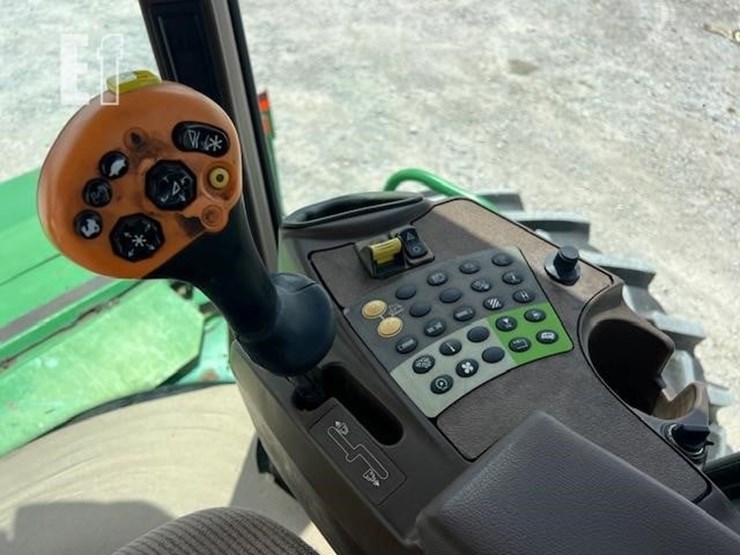 2011-john-deere-r450-image-44