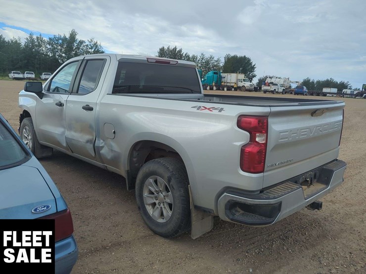 2021-chevrolet-silverado-1500-image-3