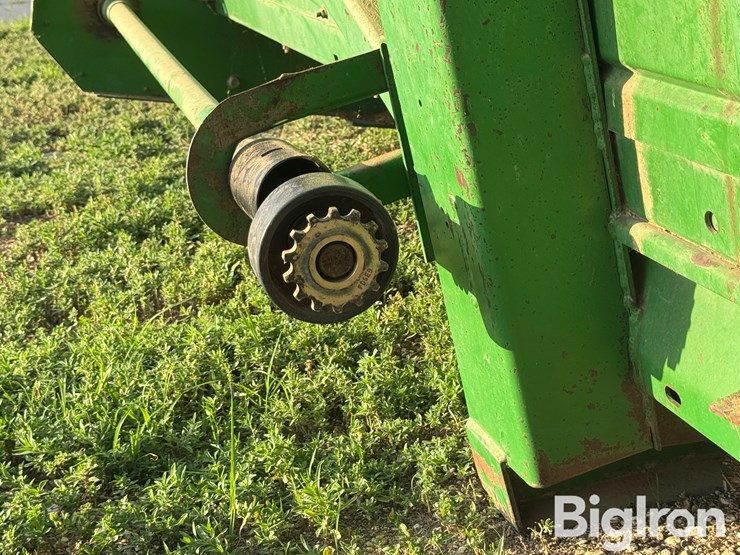 john-deere-843-image-9