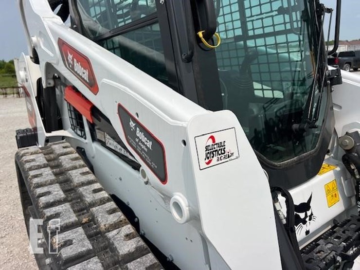 2024-bobcat-t595-image-12