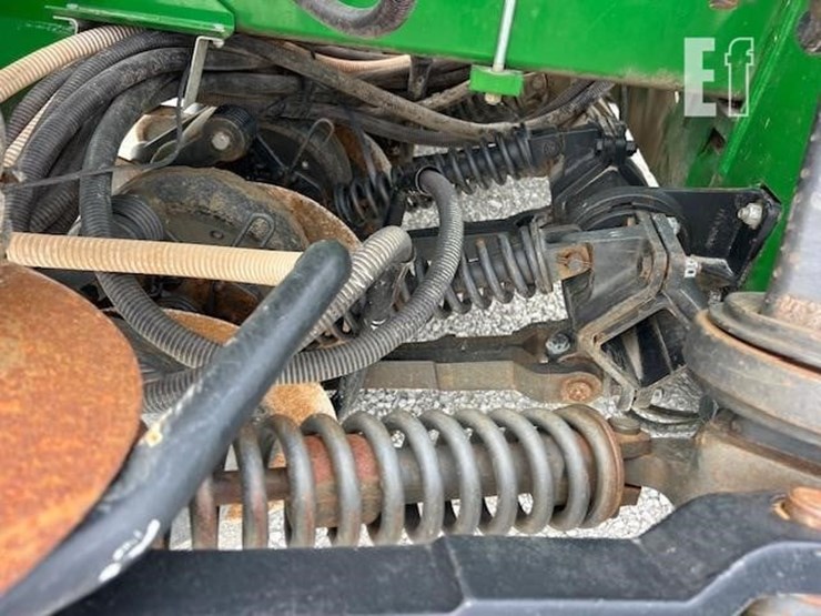 2018-john-deere-1990ccs-image-47