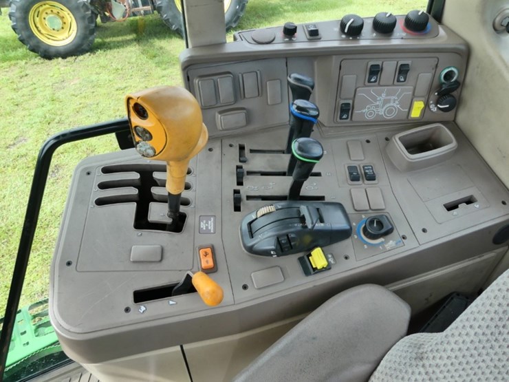 john-deere-6175m-image-10