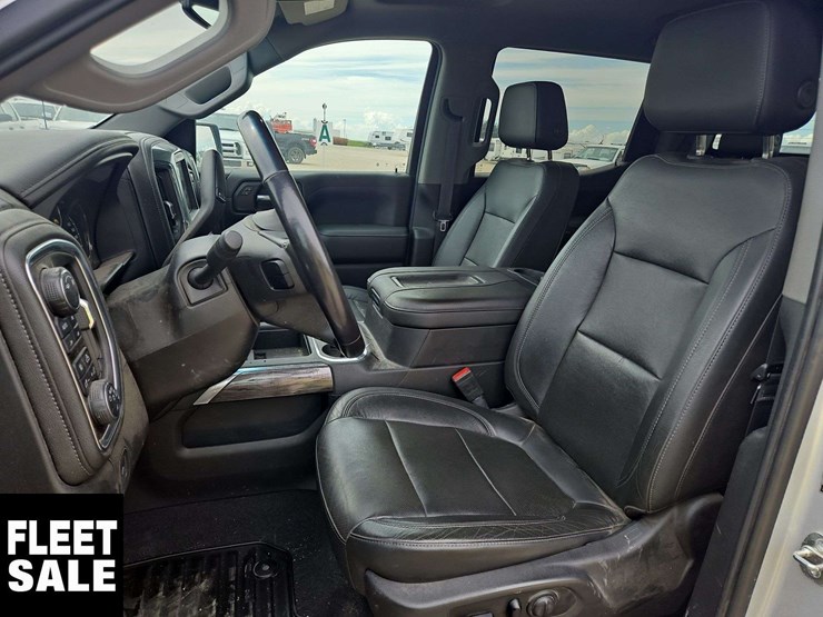 2019-chevrolet-silverado-1500-image-13