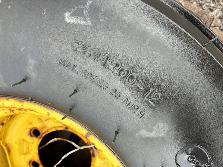 #113248-•-21x26x12-12-tires-for-300-series-image-8