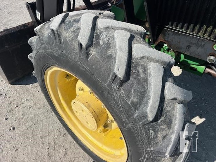 john-deere-2550-image-21