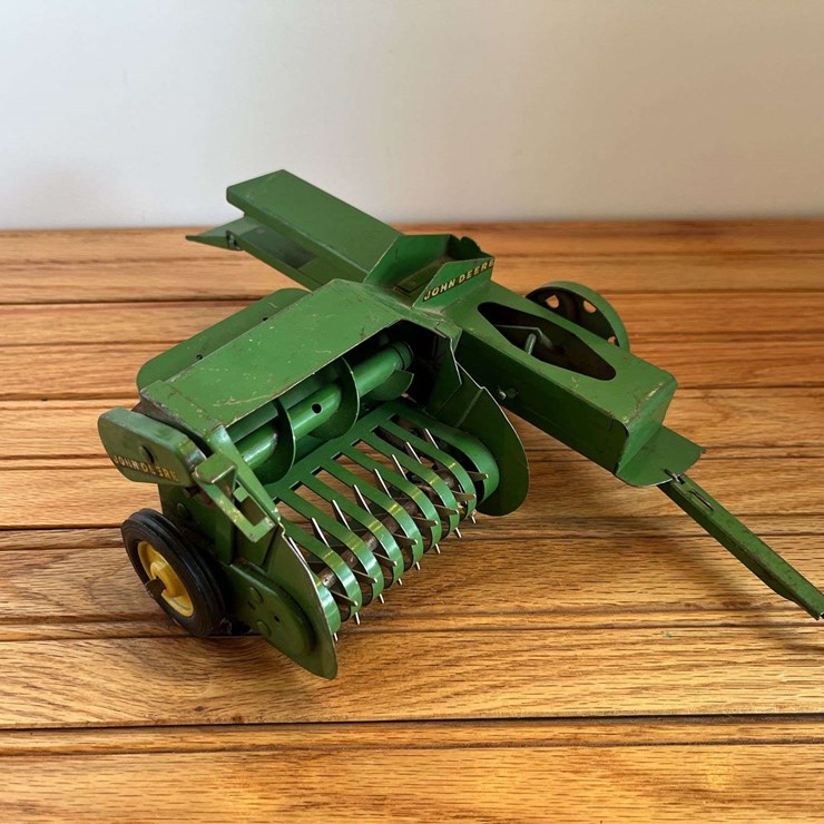 JOHN DEERE 16