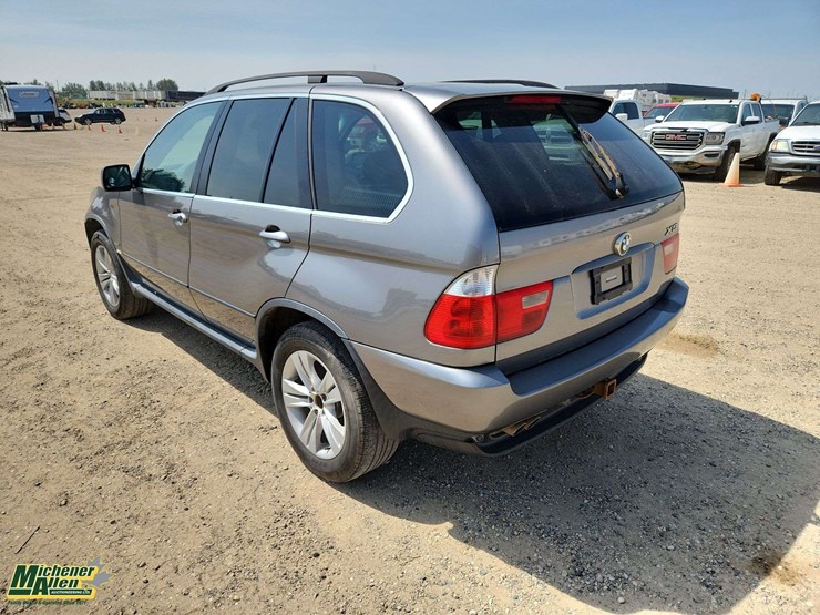 2005-bmw-x5-image-3
