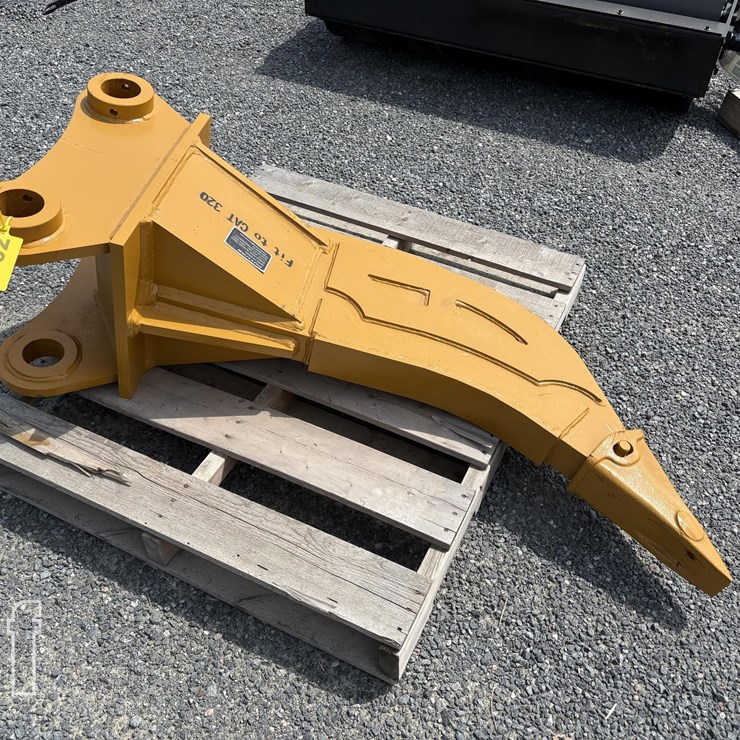 CATERPILLAR 320