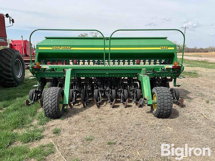 john-deere-1560-image-6