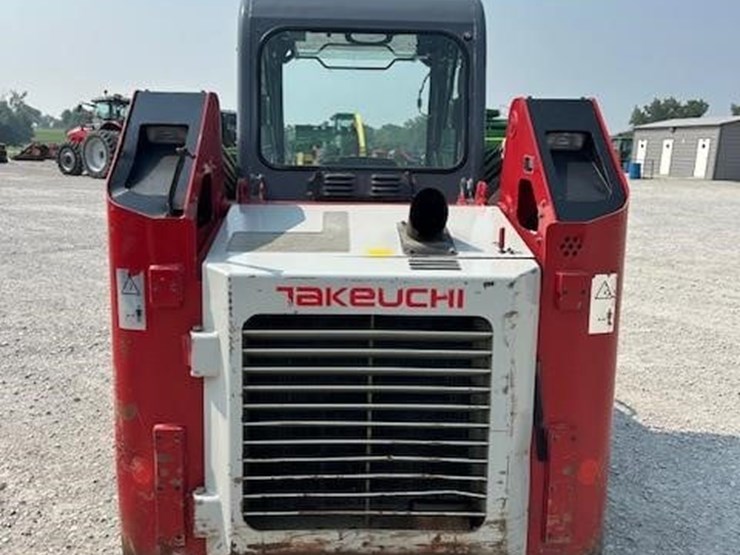 takeuchi-tl240-image-4