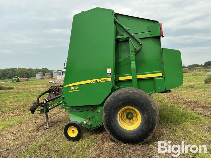 2014-john-deere-569-image-8