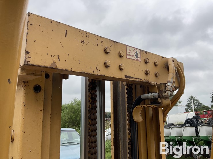 caterpillar-t50b-image-15