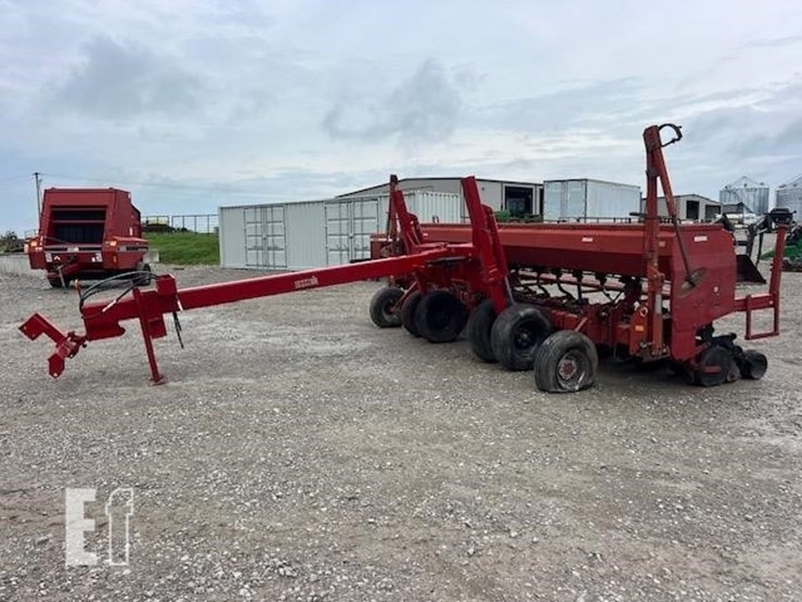 case-ih-5400-image-9