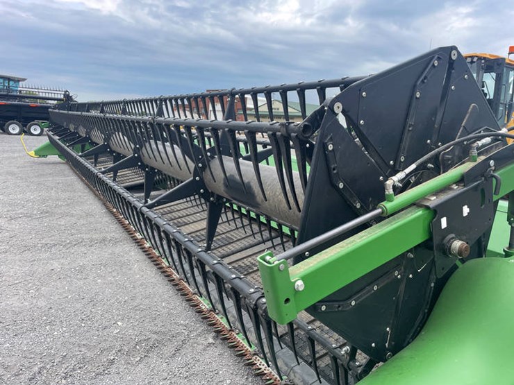 2024-john-deere-rd35f-image-4