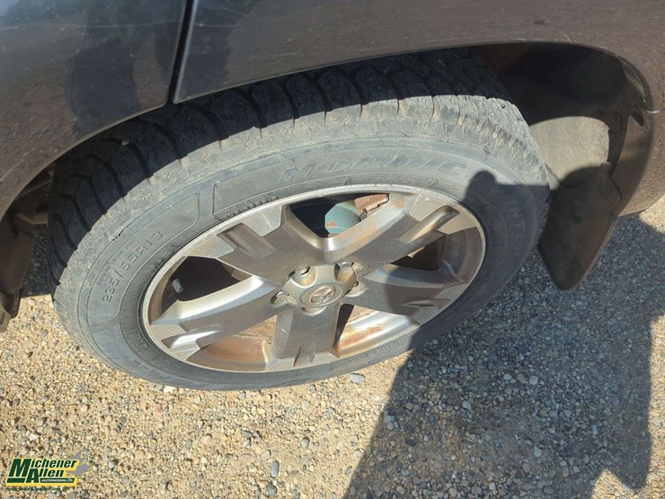 2008-toyota-rav4-image-29