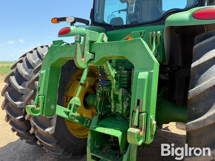 2013-john-deere-8310r-image-9