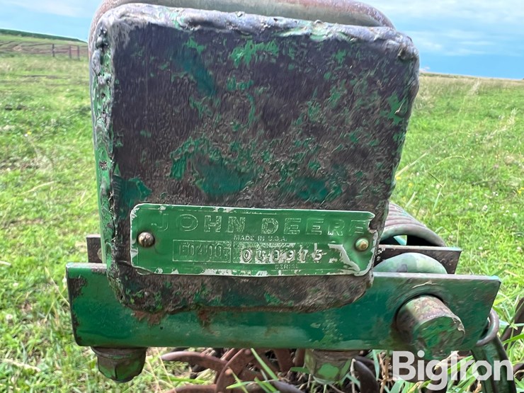 john-deere-400-image-10