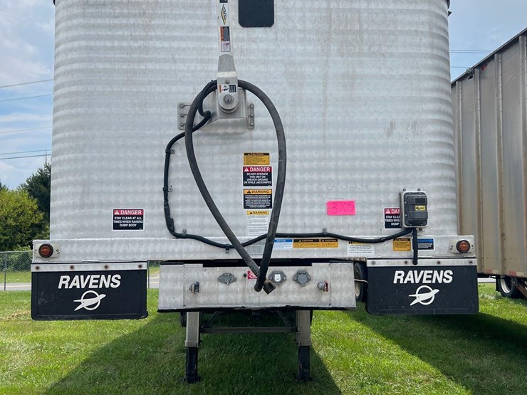 2024-axle-dump-trailer-image-2