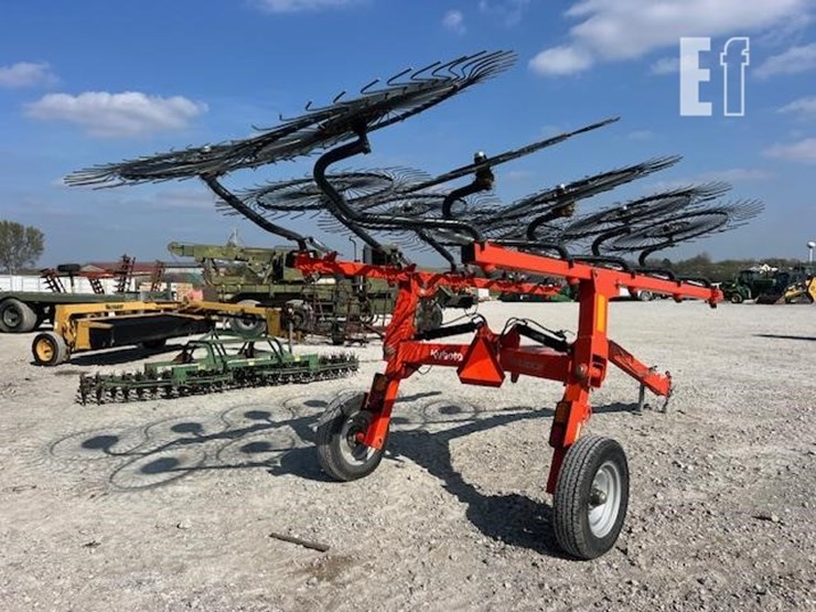 2021-kubota-ra110cr-image-3