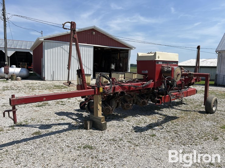 case-ih-900-image-1