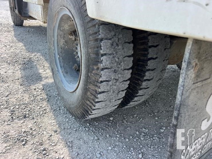 1990-chevrolet-kodiak-c7500-image-32