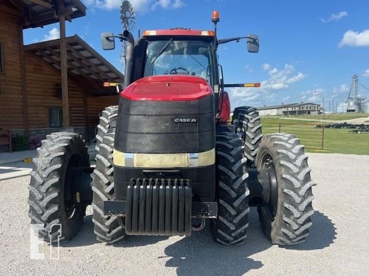 2014-case-ih-magnum-315-image-3