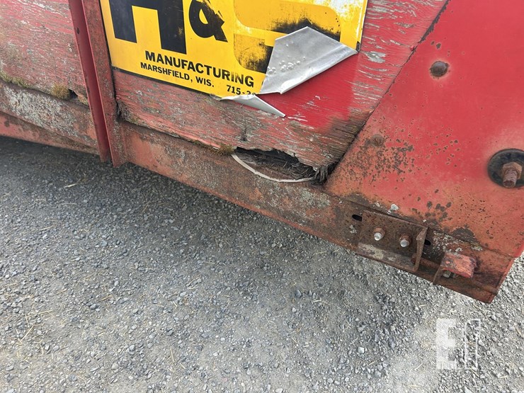h-&-s-235-image-8