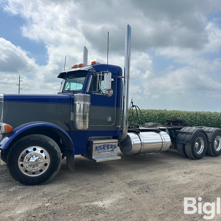 1998 PETERBILT 379