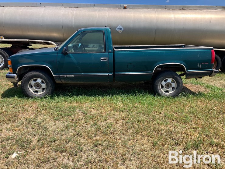 1997-chevrolet-1500-image-8