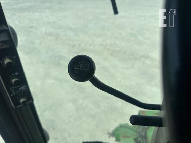 1988-john-deere-8820-image-24