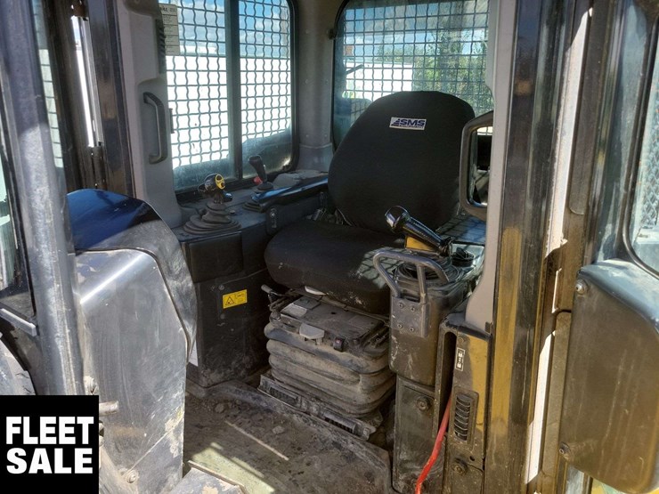2013-komatsu-d65px--17-image-7