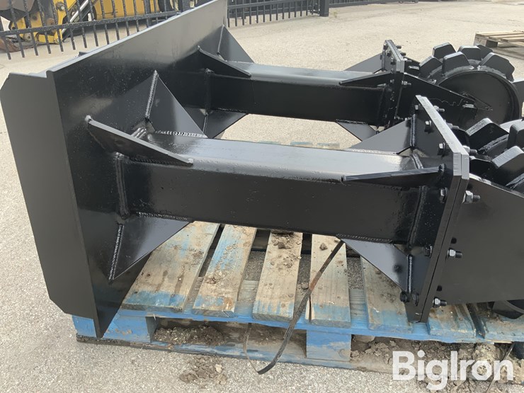 2025-skid-steer-soil-compactor-image-11