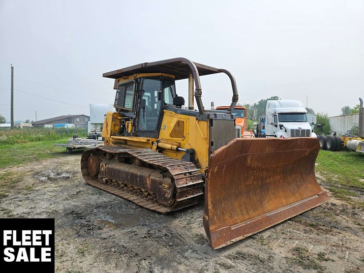 2013-deere-850j-image-6