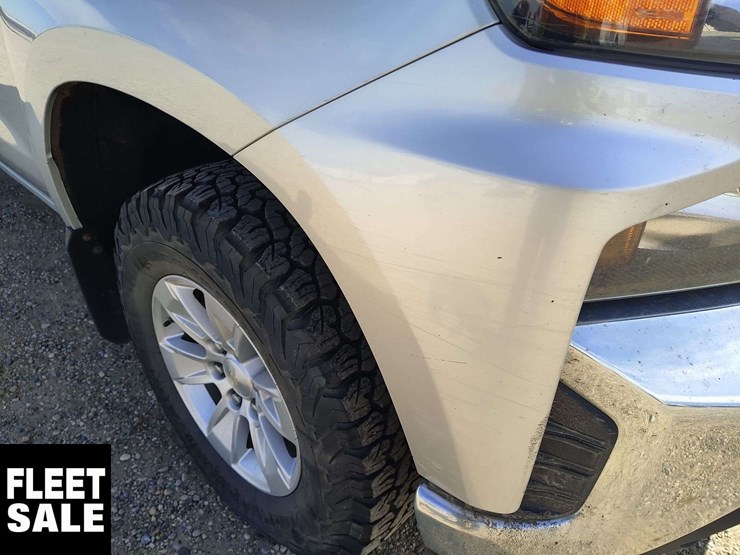2019-chevrolet-silverado-1500-image-28