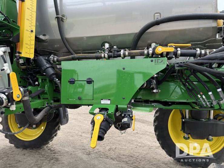 2023-john-deere-412r-image-27