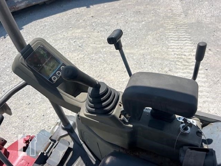 takeuchi-tb216-image-27