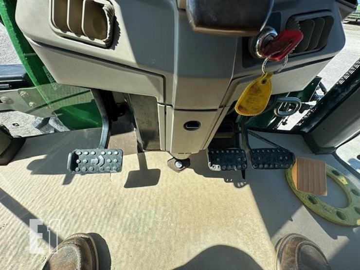 john-deere-6420-image-22